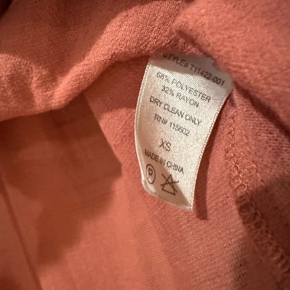 Lush Flowy Top - Picture 3 of 3